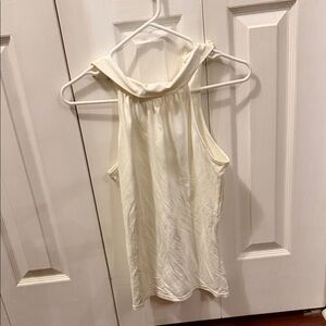 Chic White Sleeveless Tank Top